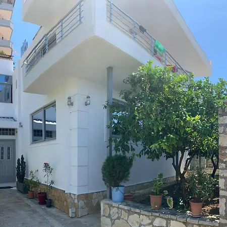Studio Apartments Sarandë